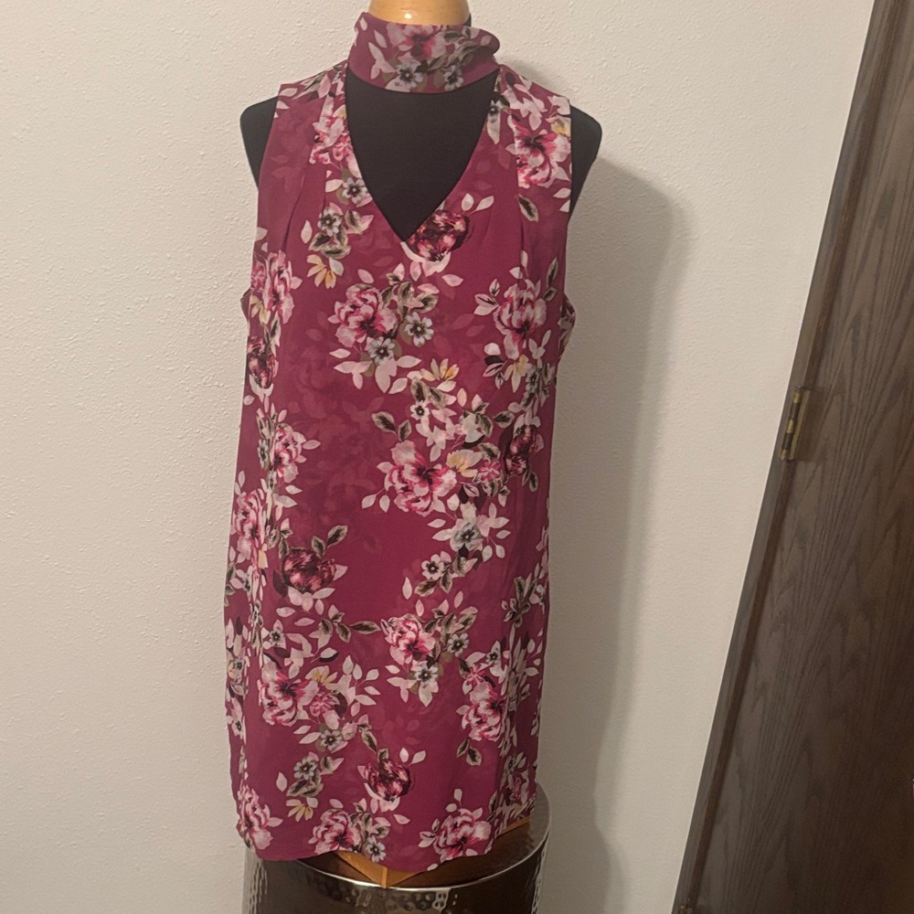 White House Black Market Floral Dress size 12P